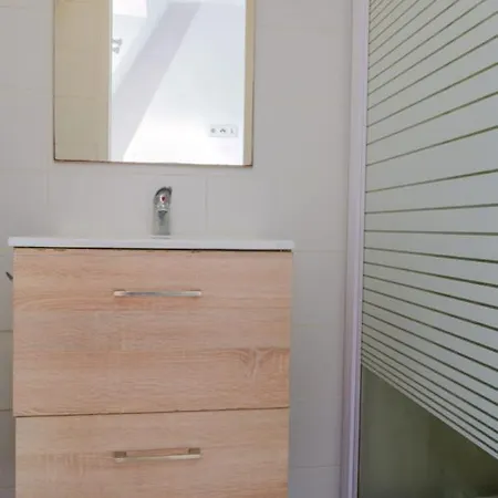 Bright Studio Place De La Republique Appartement Parijs