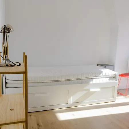 Bright Studio Place De La Republique Appartement Paris